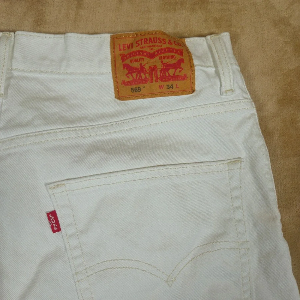 Levis 569 Men White Loose Straight Denim Shorts Size 34